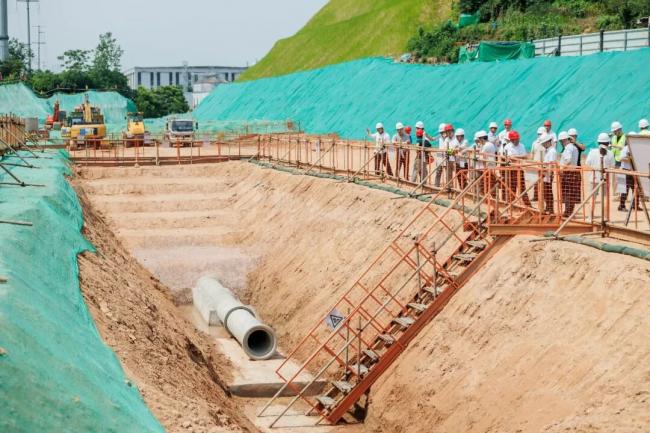 以练筑防!宜昌市住新领域2026“安全生产月”启动暨防坍塌事...